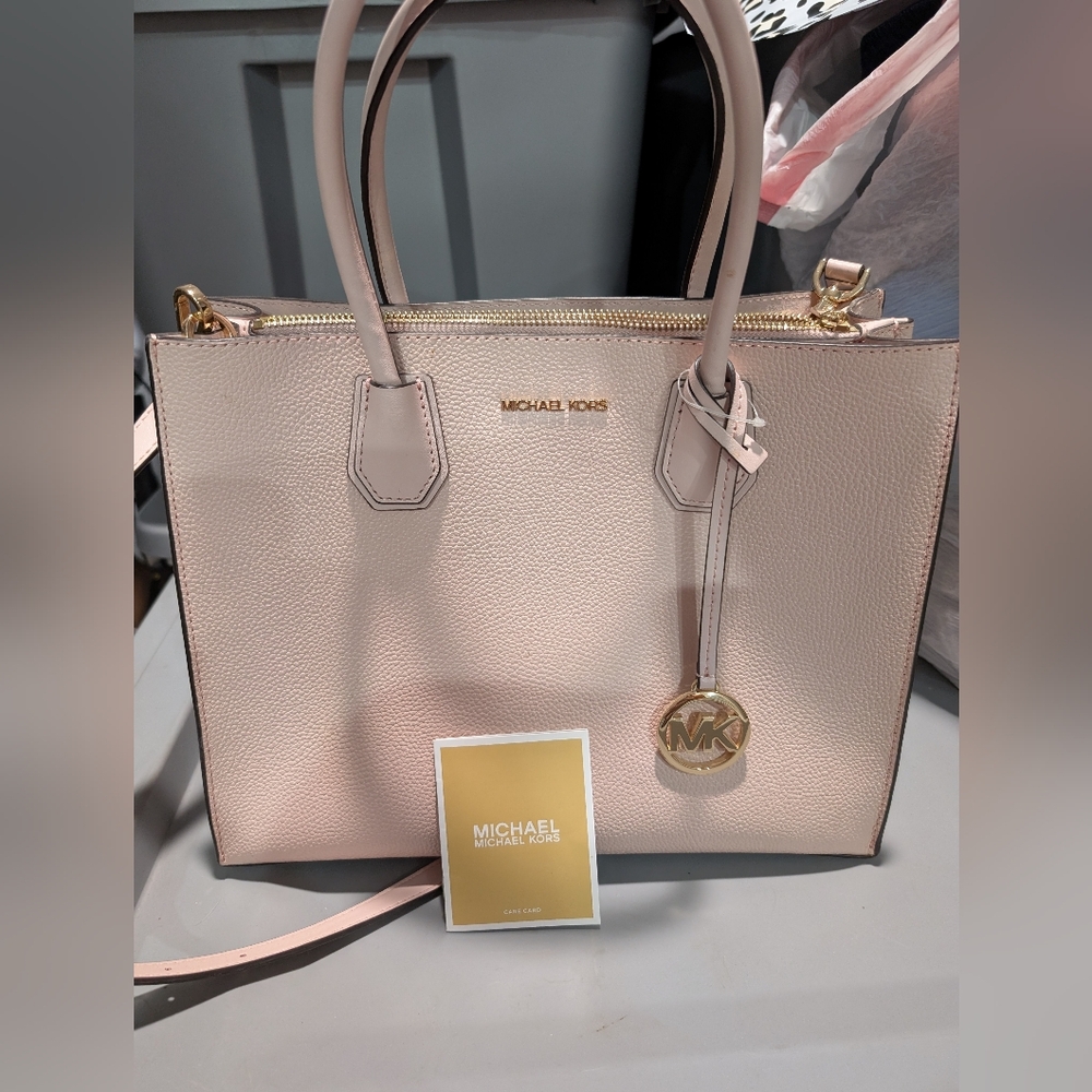 Michael Kors handbag - Picture 3 of 5